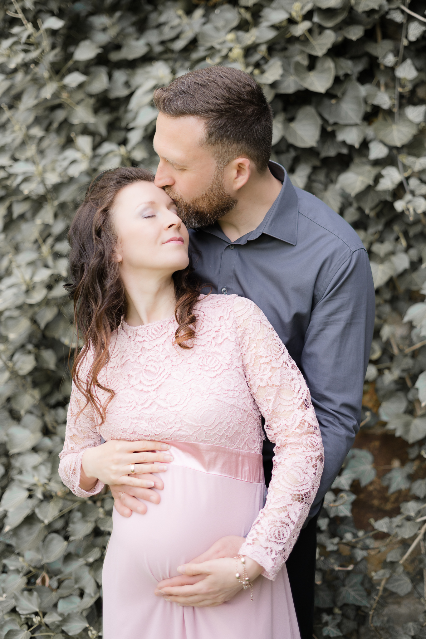 Babybauch Newborn Familie Fotograf Wolfsburg Gifhorn Braunschweig